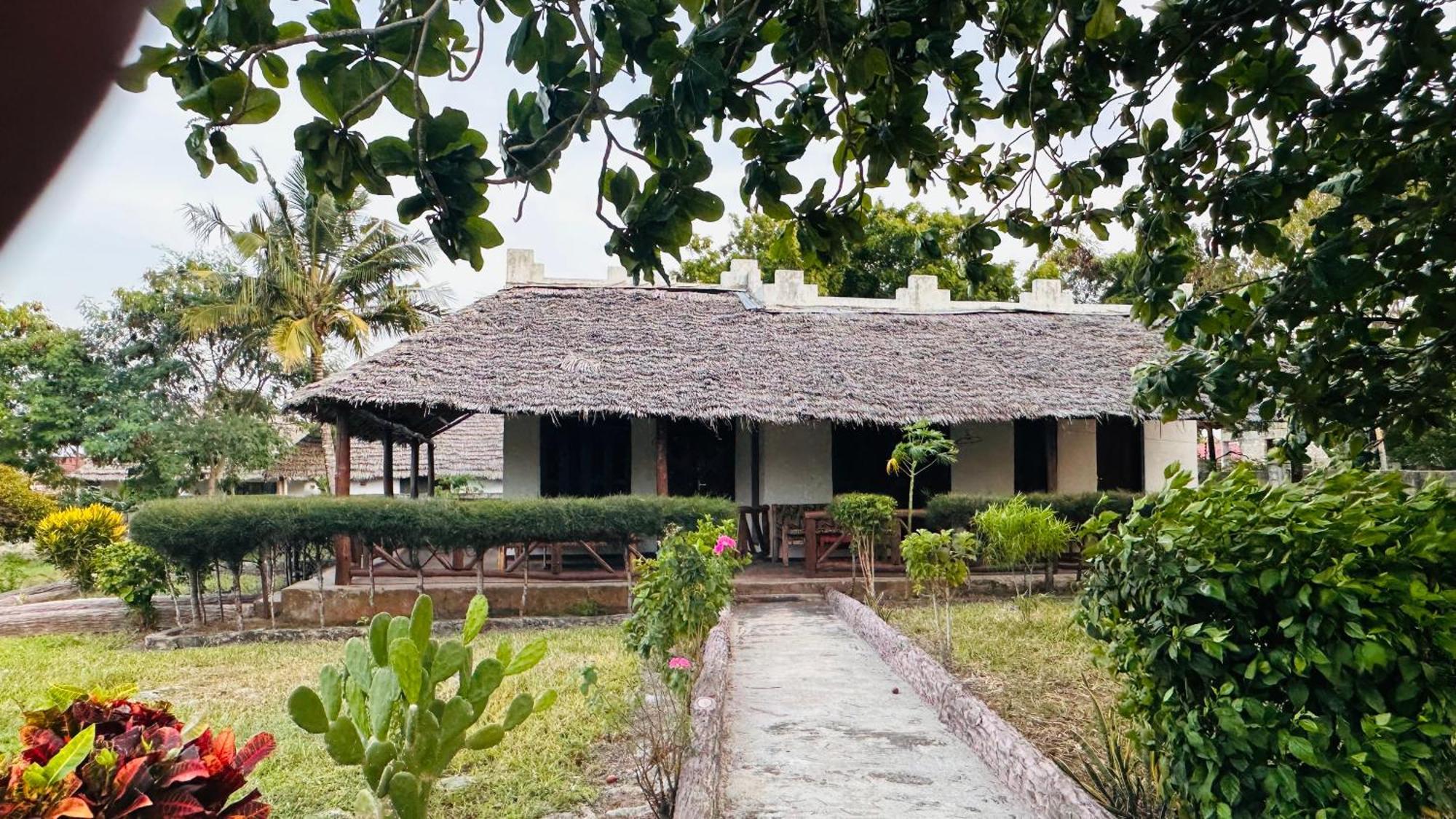 Hotell Zanzi Rest Nungwi